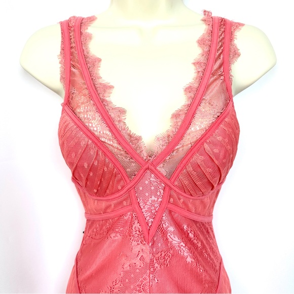 NWT BEBE Y2K CORAL PINK LACE OVERLAY DEEP V CORSET SEXY BODYCON MINI DRESS SzXS - Picture 7 of 12